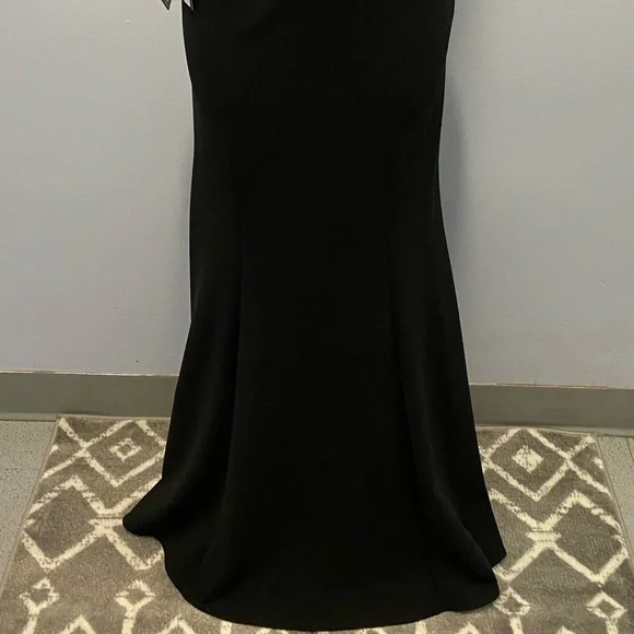 NWT Lotus Threads NYC One Shoulder Gown In Black Size 4 (Style 61490) - Picture 7 of 9